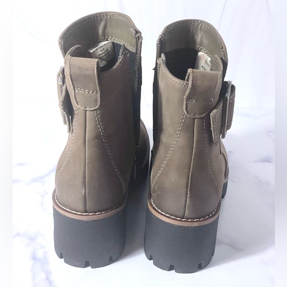 Blondo Dagger Taupe Waterproof Bootie Size 6.5 - Picture 5 of 15